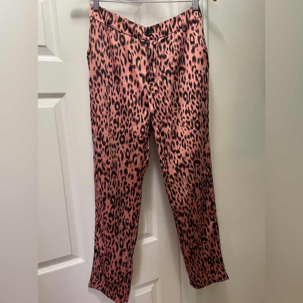 Missguided Pink Leopard Print Satin Cropped Pants